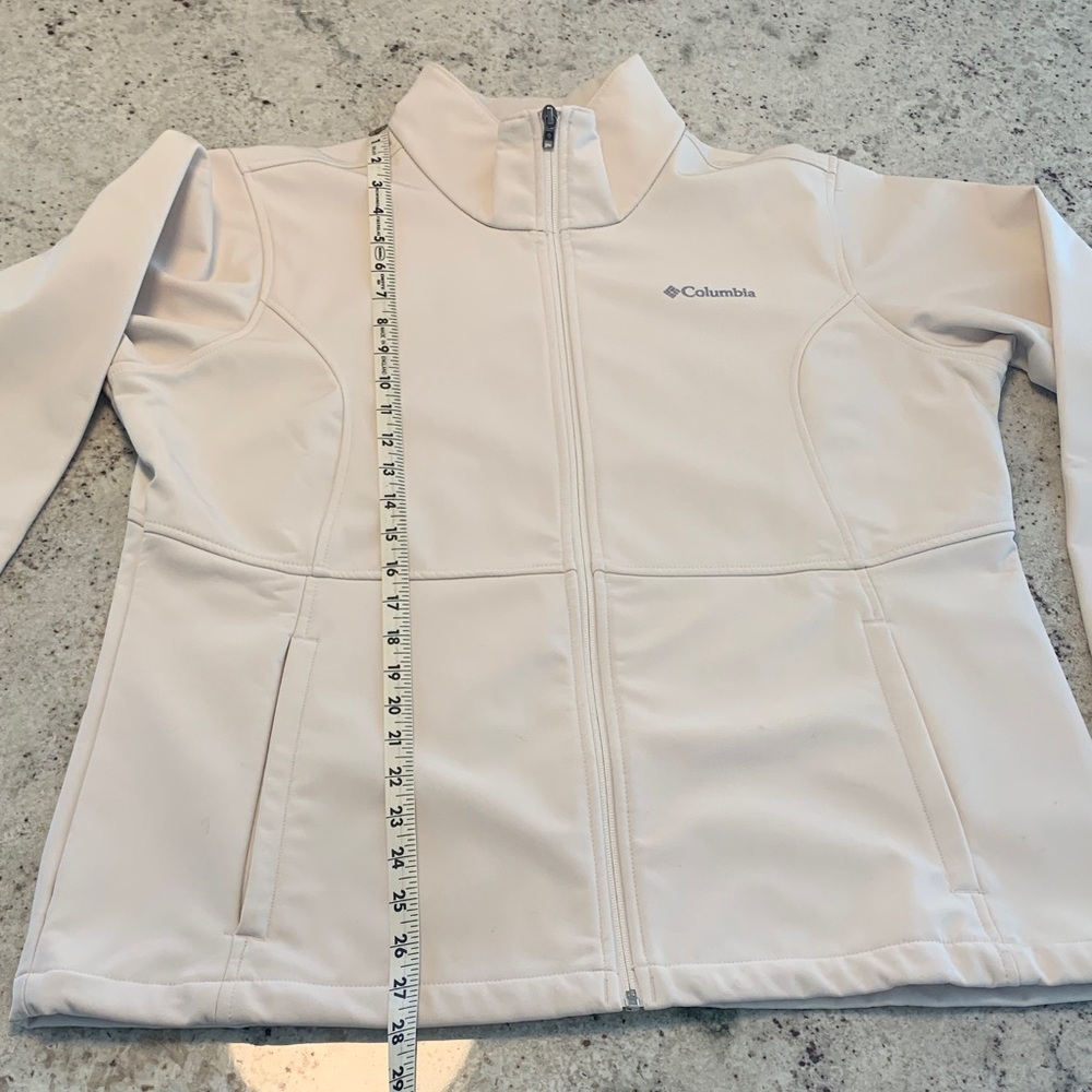 Columbia cream Full-Zip Softshell Jacket - Picture 4 of 8